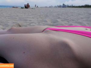 MiaExhib photo #0643