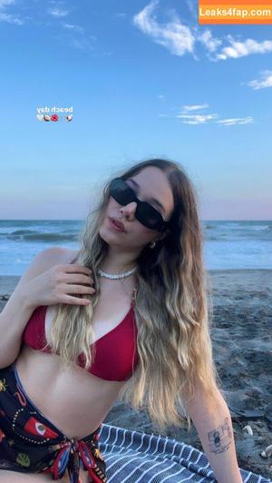 miafitz photo #0107