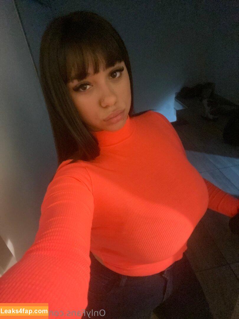 miahot04 / mia04.4.x leaked photo photo #0029