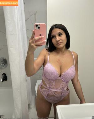 miaisobell photo #0003