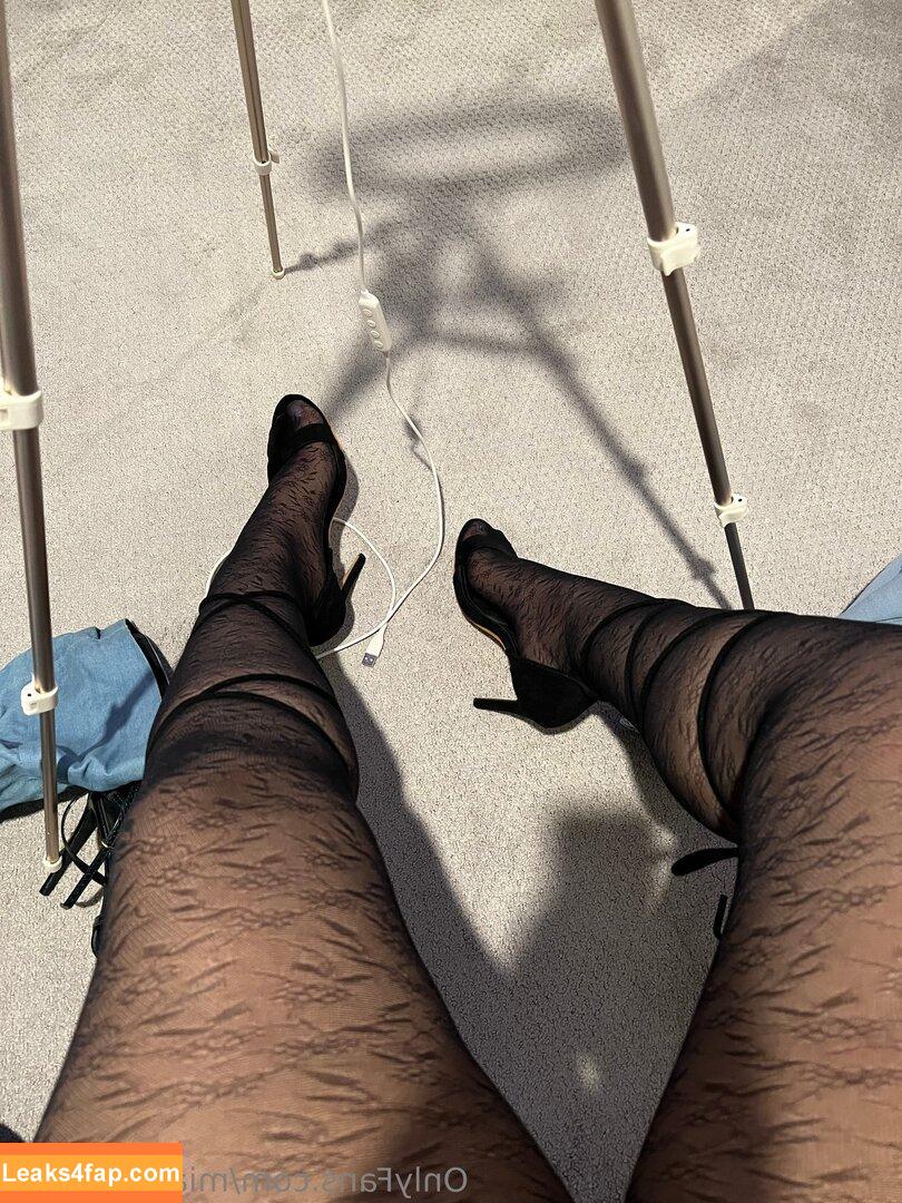 mialombardi2 /  leaked photo photo #0003