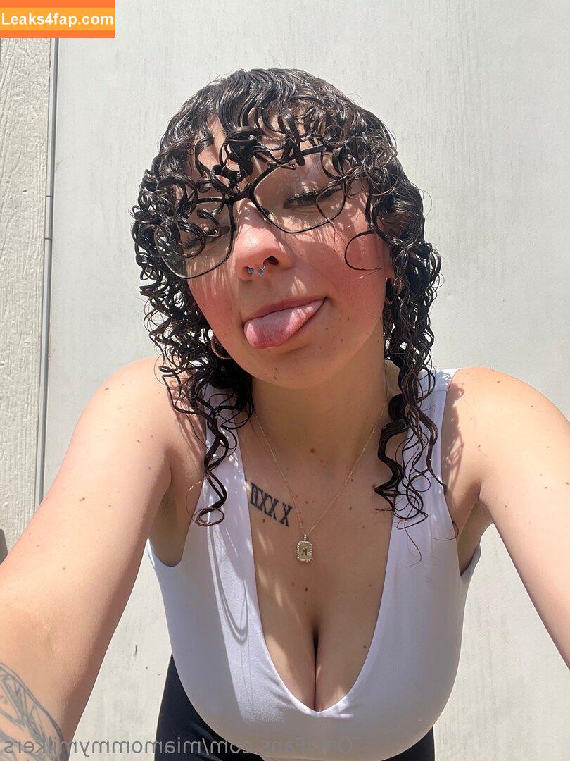 miamommymilkers / mommymilkersofficial leaked photo photo #0027