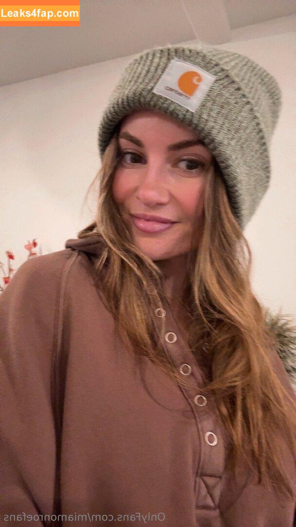 miamonroefans /  leaked photo photo #0028
