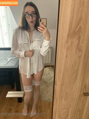 miathegeek photo #0011