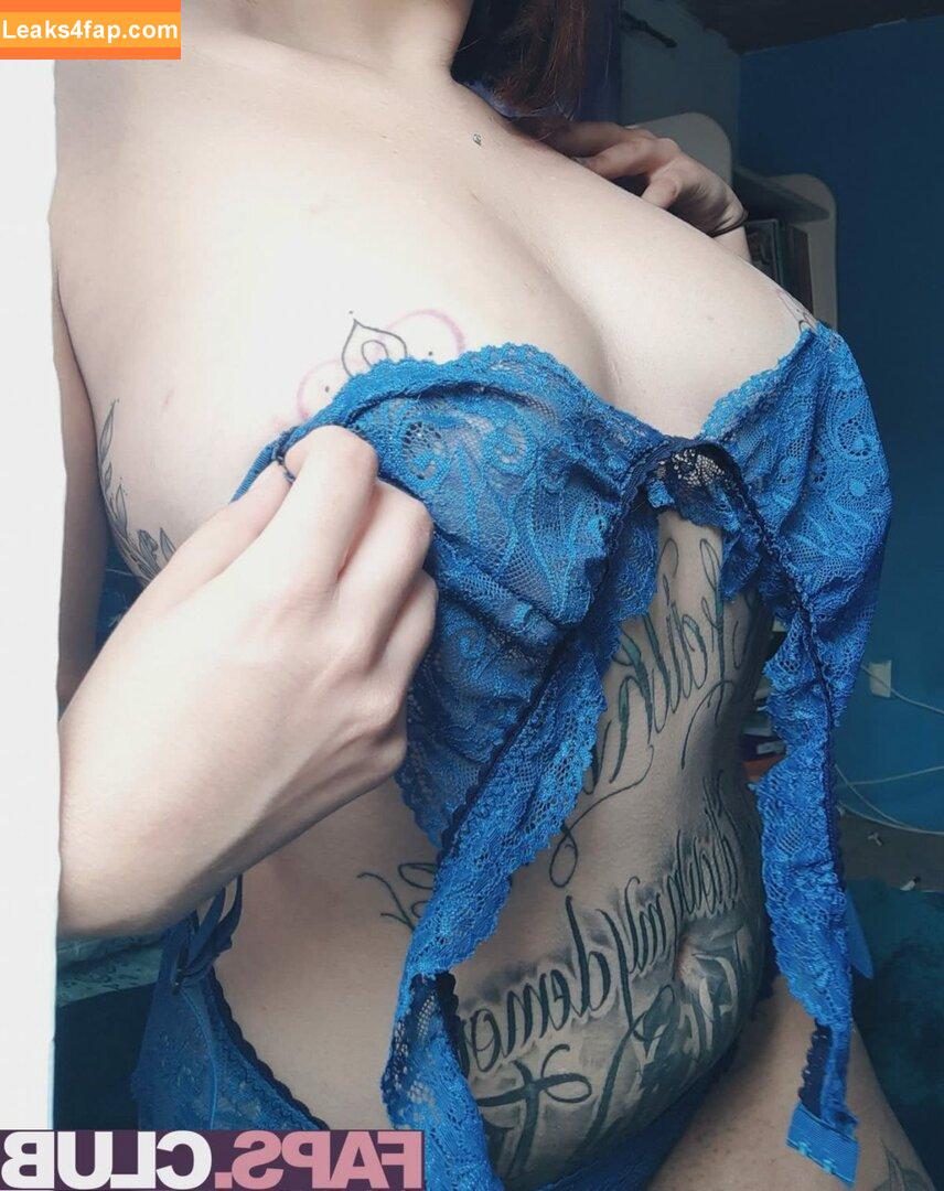 Miaura / bluebelle.sgh / bluebellesgh / miaurasgh leaked photo photo #0015