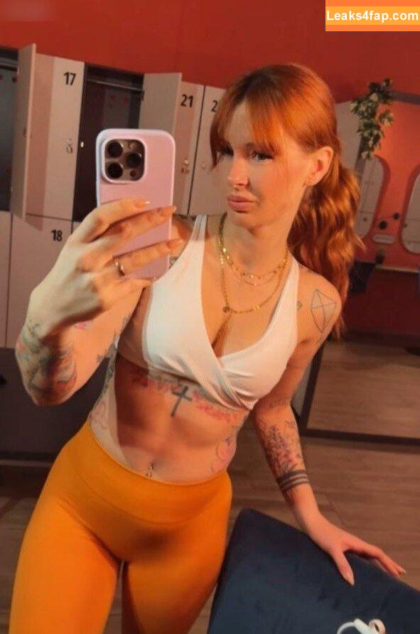 Miaxginger /  leaked photo photo #0007