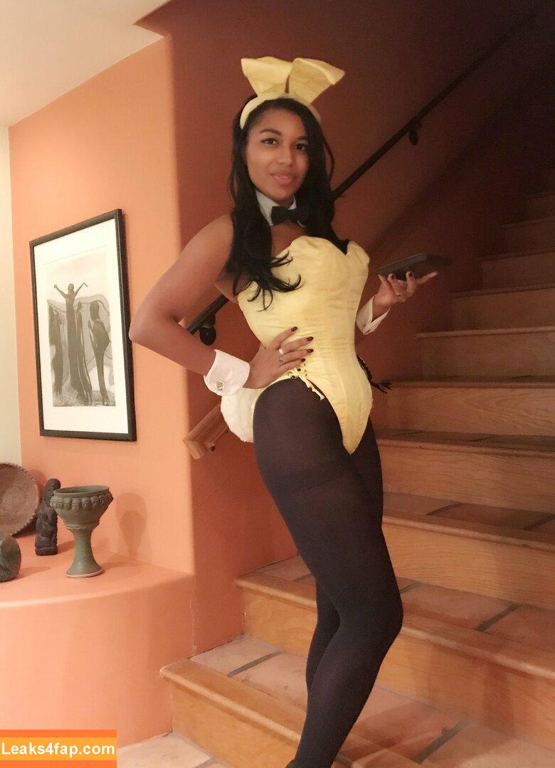 Mica Burton / micaburton leaked photo photo #0016