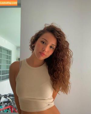 Micaela Caballero photo #0035