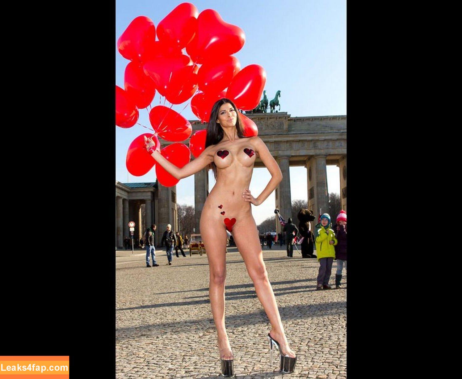 Micaela Schaefer /  leaked photo photo #0016