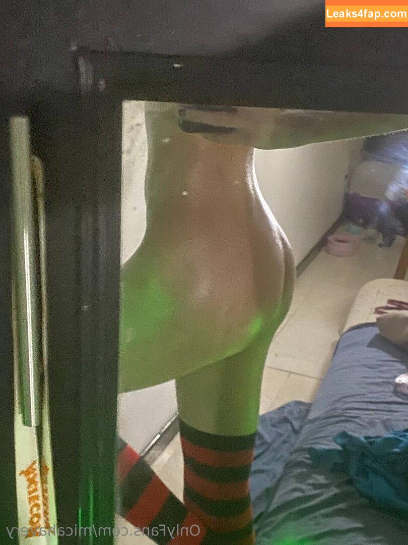 micahavery / therealmicahavery leaked photo photo #0005