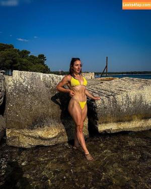Micha Prinz photo #0220
