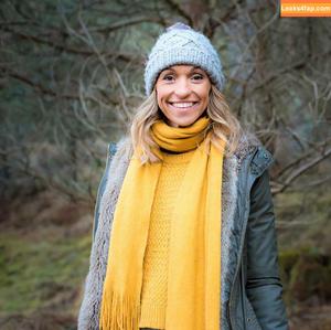 Michaela Strachan Swimming photo #0039