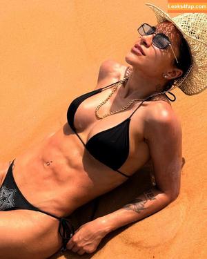 Michele Andrade photo #0005