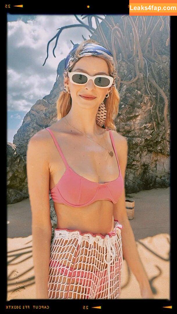 Michelle Batista / gêmea da Giselle / mixabatista leaked photo photo #0192