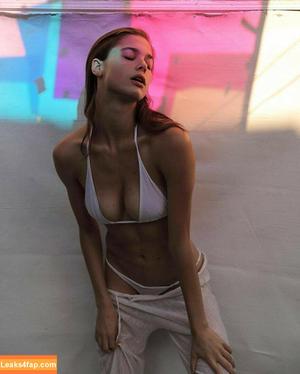 Michelle Ellyse Schlaman photo #0094