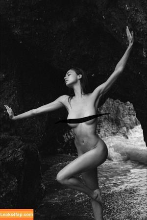 Michelle Ellyse Schlaman photo #0122
