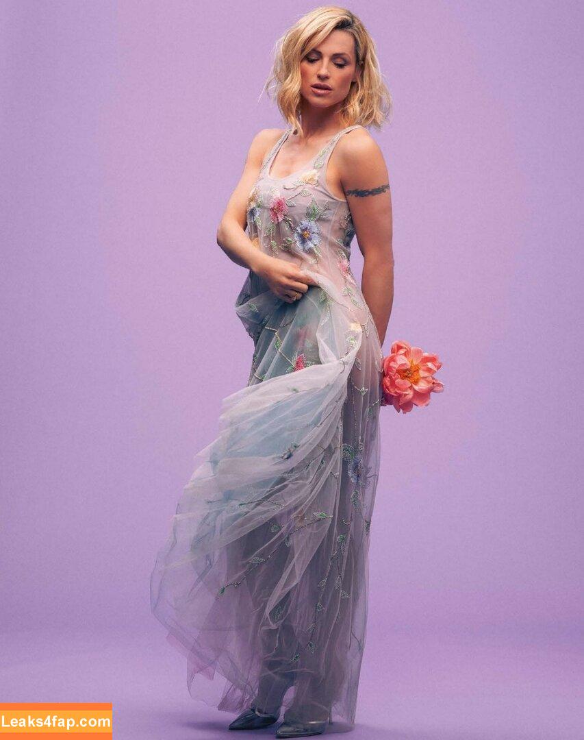 Michelle Hunziker / m_hunziker / therealhunzigram leaked photo photo #0017