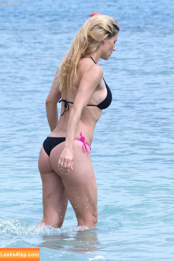 Michelle Hunziker / m_hunziker / therealhunzigram leaked photo photo #0067