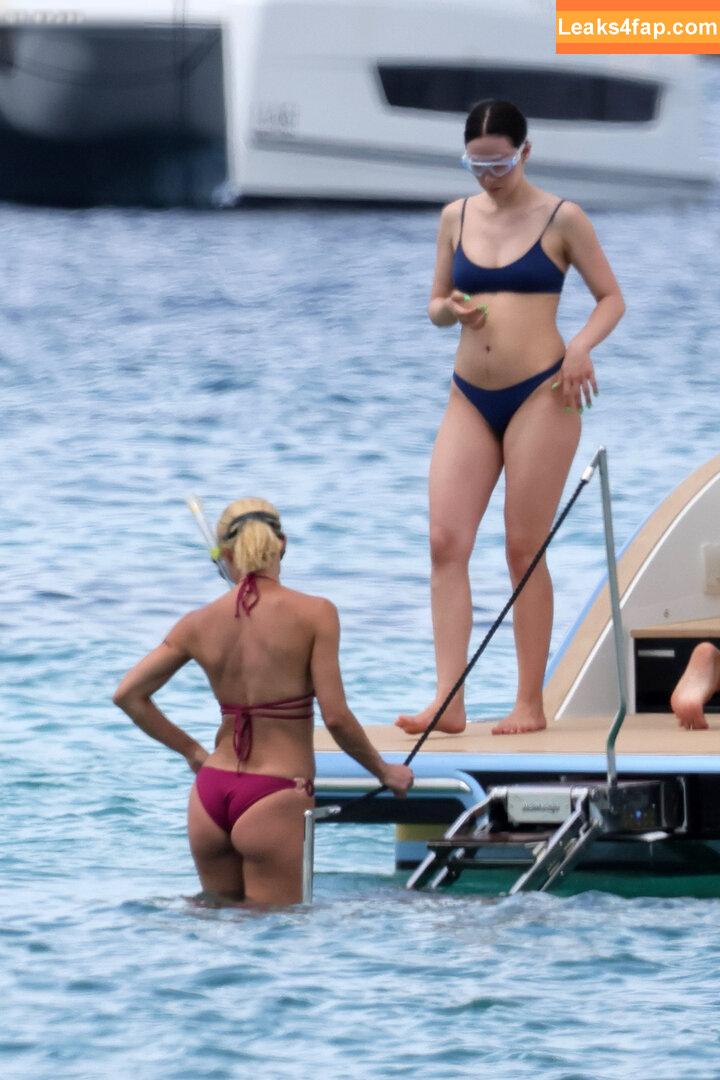 Michelle Hunziker / m_hunziker / therealhunzigram leaked photo photo #0155