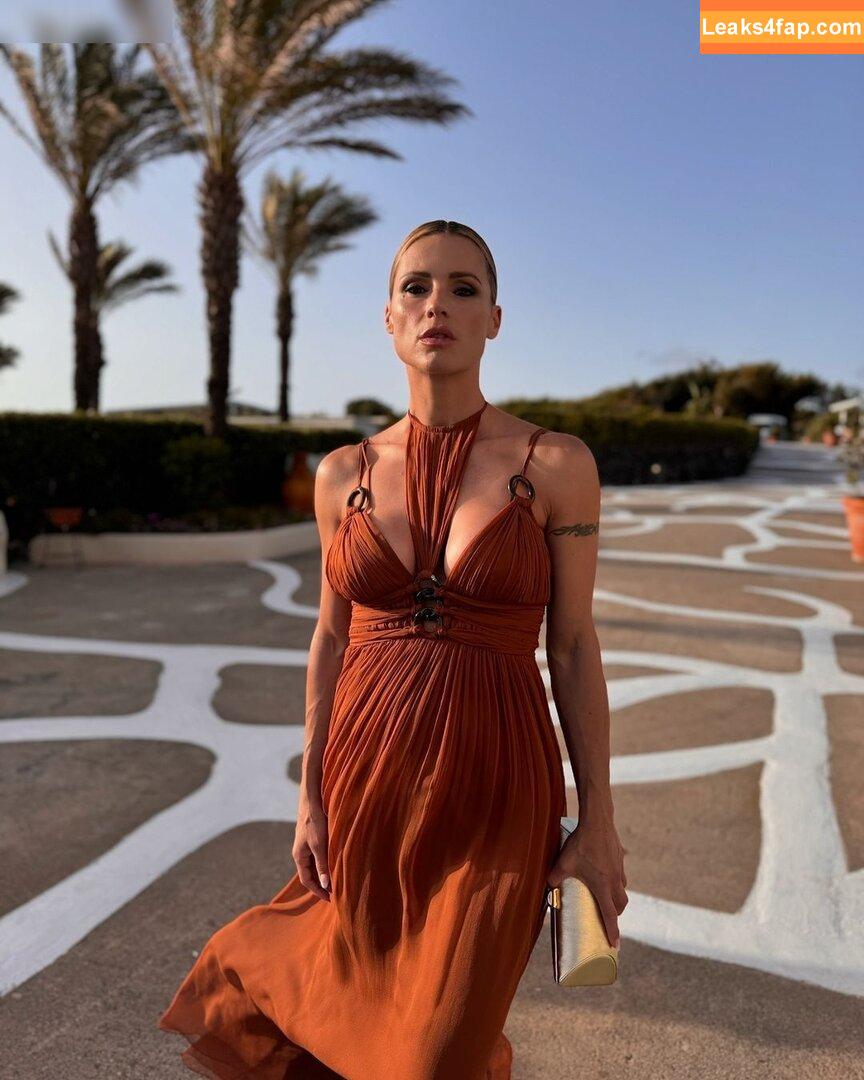 Michelle Hunziker / m_hunziker / therealhunzigram leaked photo photo #0378