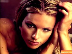Michelle Hunziker photo #0240