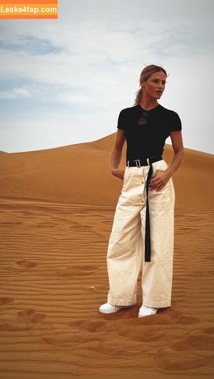 Michelle Hunziker photo #0340