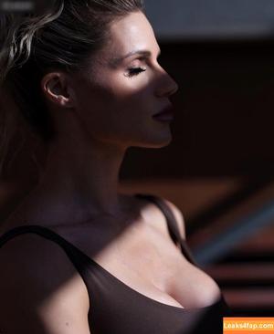 Michelle Hunziker фото #0555