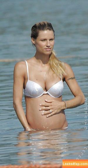 Michelle Hunziker фото #0675