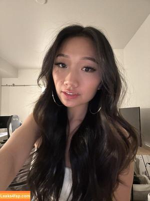 Michelle Li photo #0001