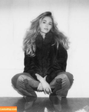 Michelle Randolph photo #0094