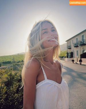 Michelle Randolph photo #0120