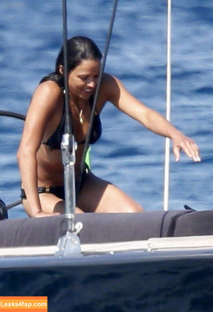 Michelle Rodríguez / MRodOfficial leaked photo photo #0012