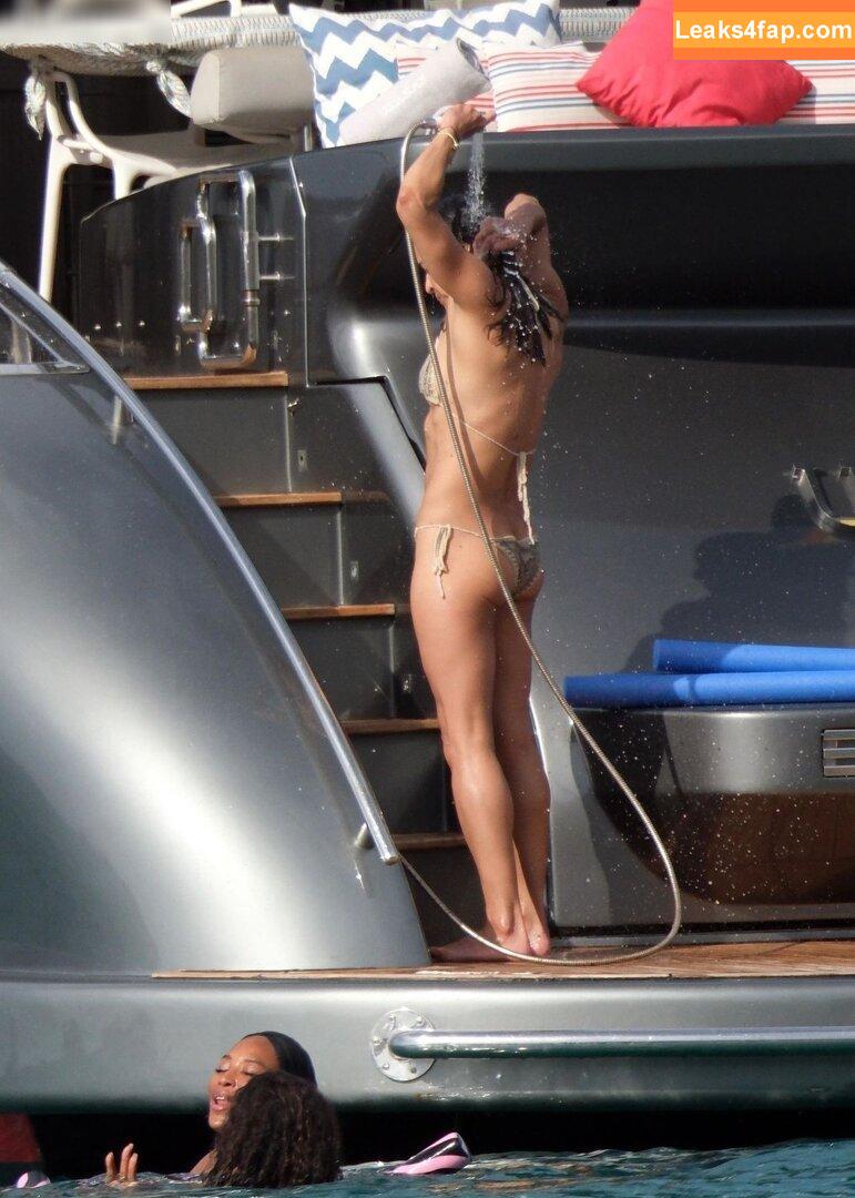 Michelle Rodríguez / MRodOfficial leaked photo photo #0134