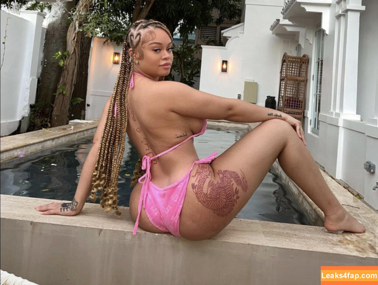 Michelle Stephens /  leaked photo photo #0005