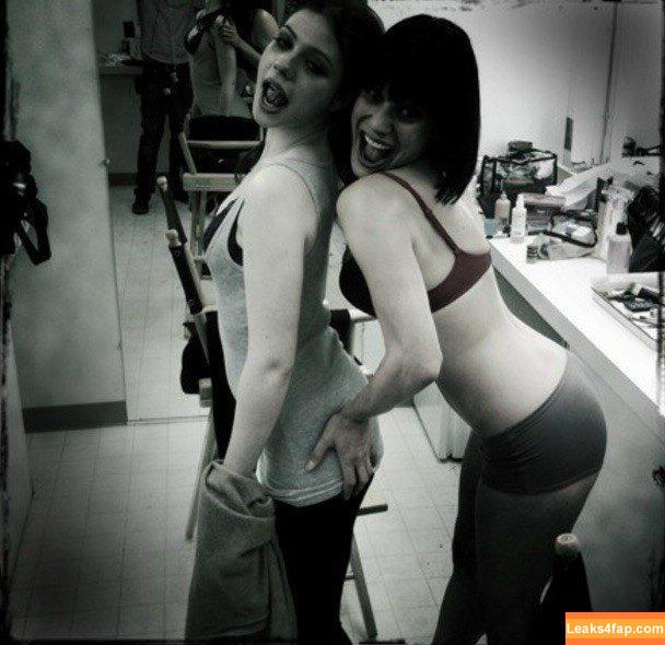 Michelle Trachtenberg / michelletrachtenberg leaked photo photo #0007