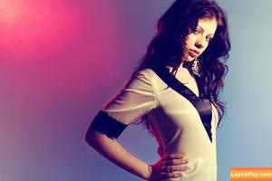 Michelle Trachtenberg photo #0218