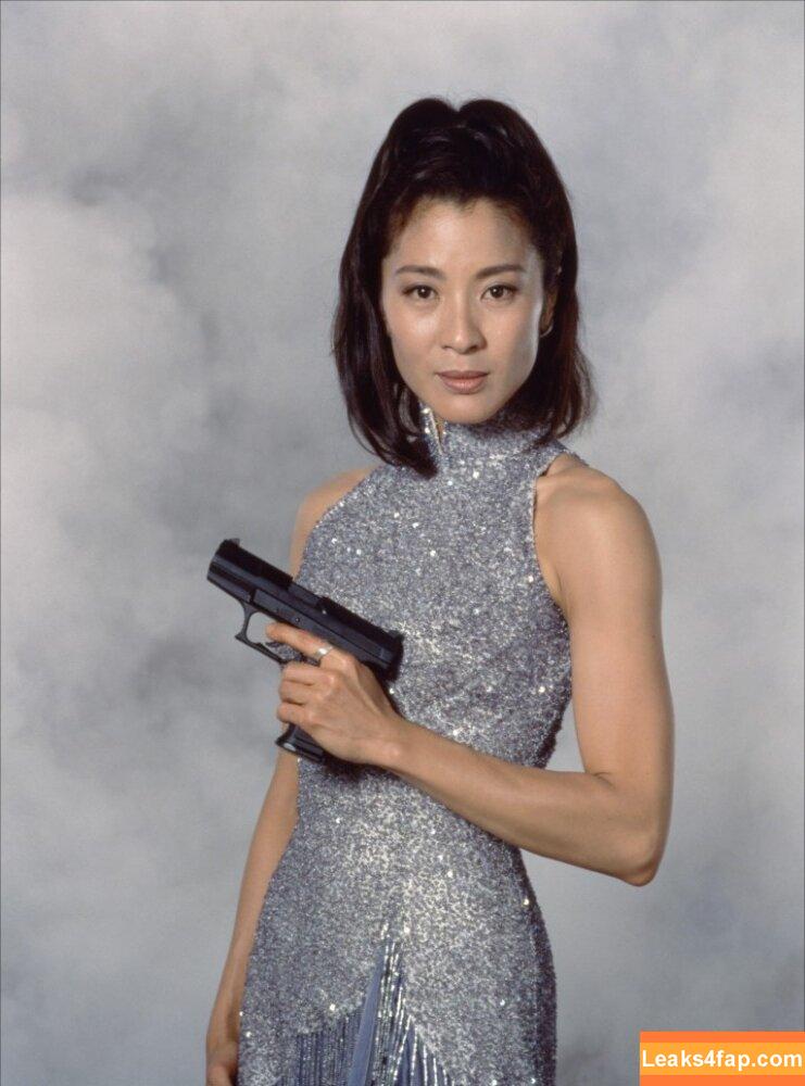 Michelle Yeoh / michelleyeoh_official leaked photo photo #0010