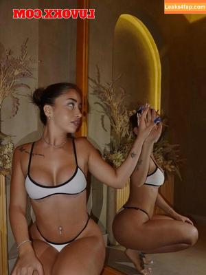 Michelleofficial photo #0005