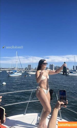 Michelleyassa photo #0017