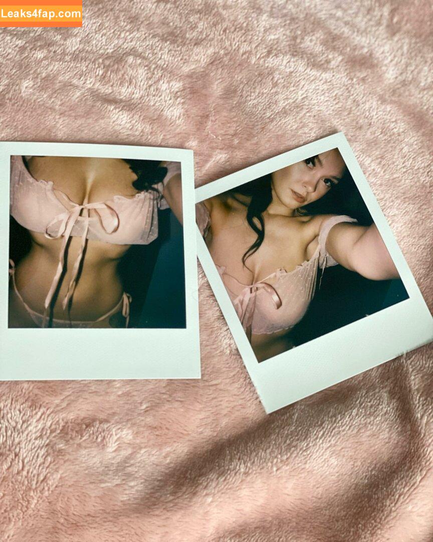 Michelleyroo / michelleyroo2 leaked photo photo #0167