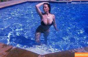 Michelleyroo photo #0125