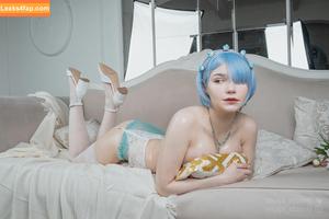 Michi Kyunn фото #0075