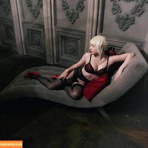 Michi Kyunn фото #0085