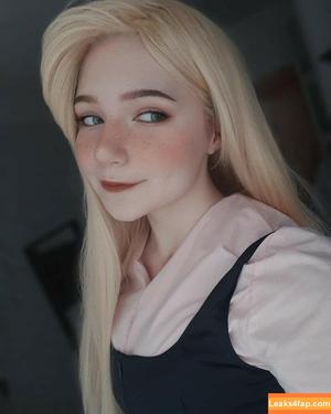 Michi Kyunn фото #0323