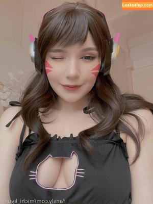 Michi Kyunn фото #0598