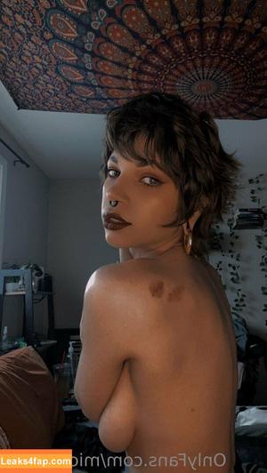 mickeyrose photo #0004