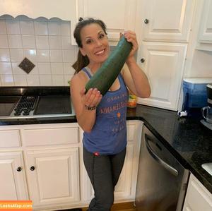 Mickie James фото #0156