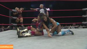 Mickie James фото #0226
