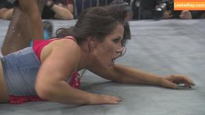 Mickie James фото #0232