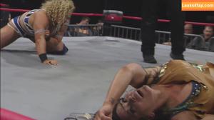 Mickie James photo #0274